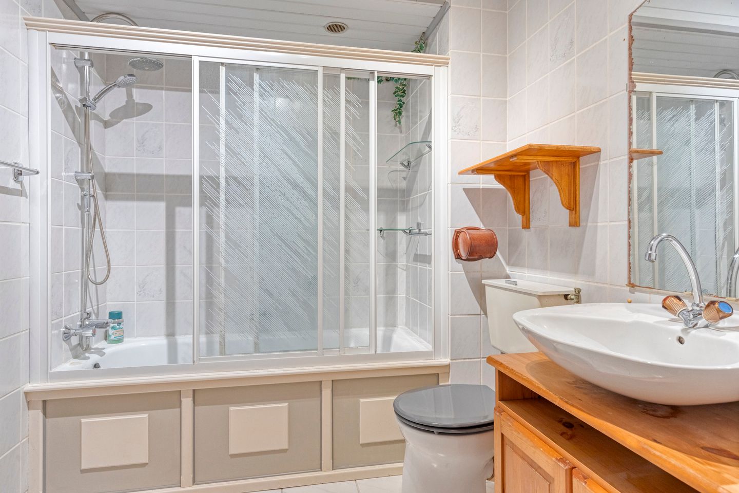 Photo 20 of Broekakkerseweg 16