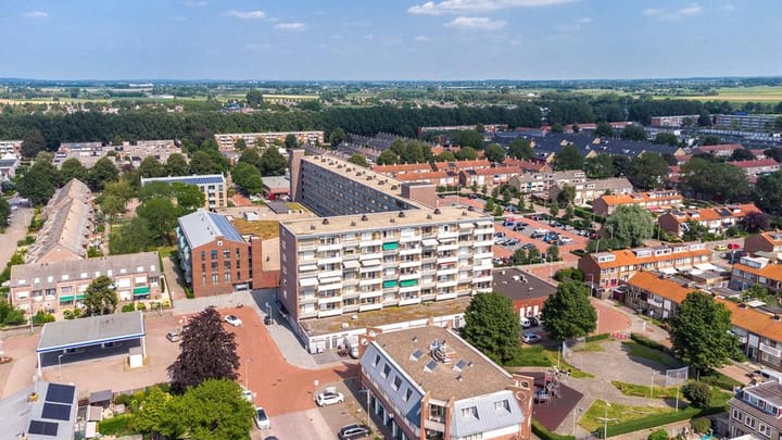 Foto 24 van Chopinplein 95