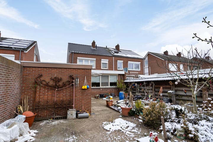 Foto 25 van Willem-Alexanderstraat 24