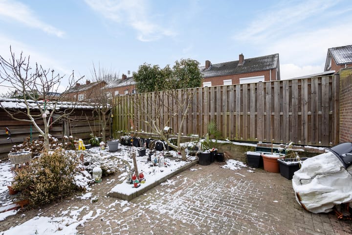 Foto 28 van Willem-Alexanderstraat 24