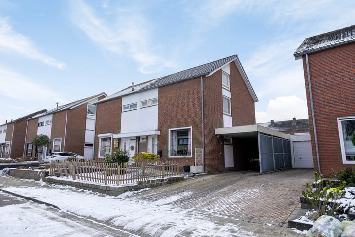 Foto 1 van Willem-Alexanderstraat 24