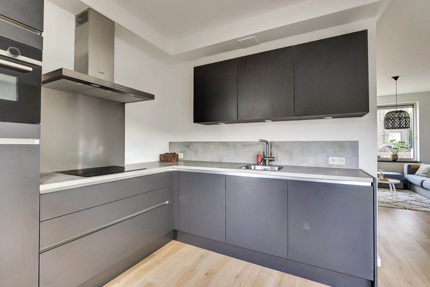 Photo 10 of Lichtenbergstraat 45