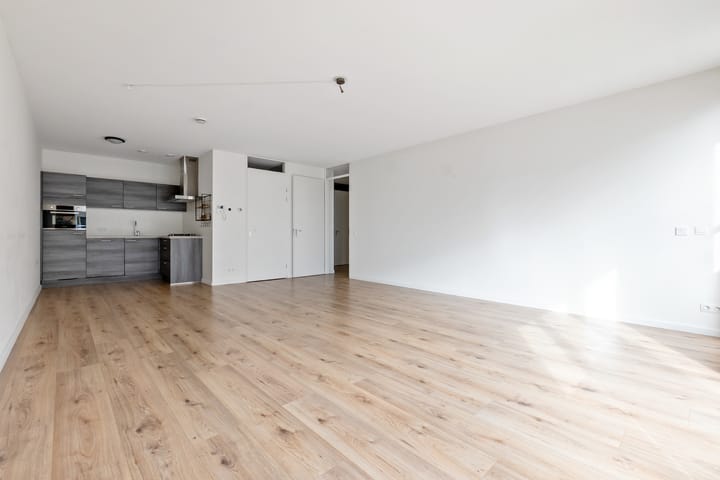 Foto 15 van Zeesluisweg 78-M