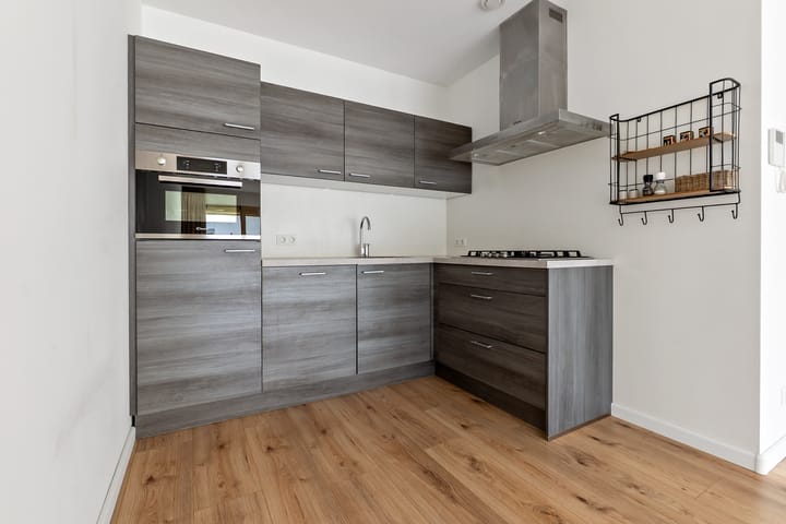 Foto 16 van Zeesluisweg 78-M