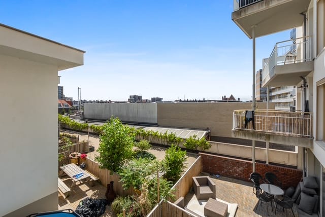 Foto 11 van Zeesluisweg 78-M