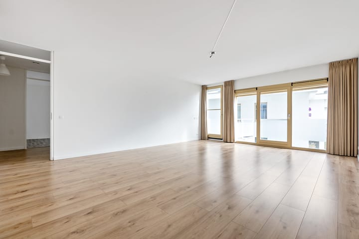 Foto 7 van Zeesluisweg 78-M