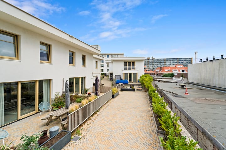 Foto 31 van Zeesluisweg 78-M