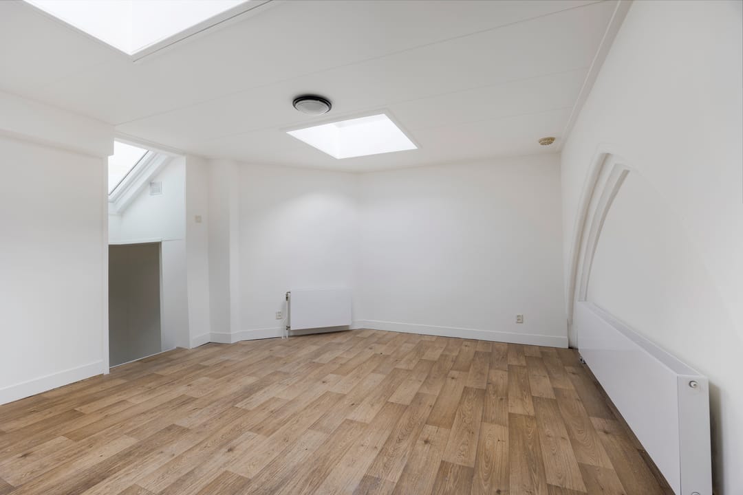Photo 8 of Haarlemmerstraat 66