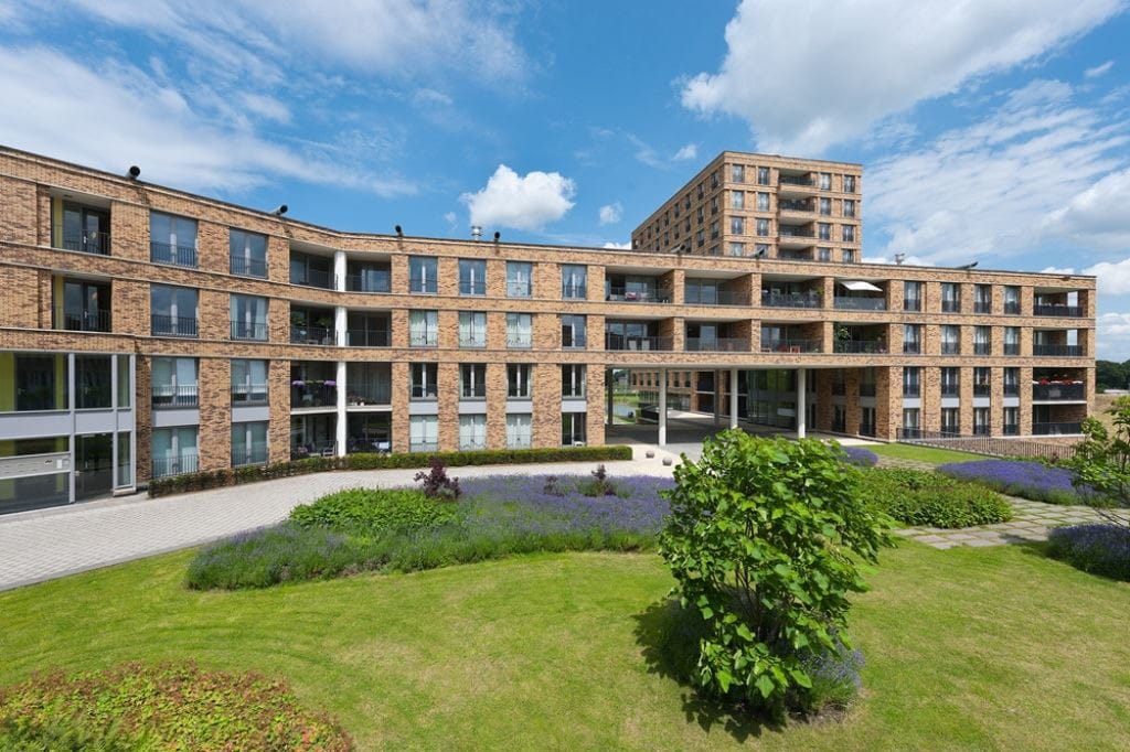 Buying a house in The Netherlands., Atletenbaan 88-B