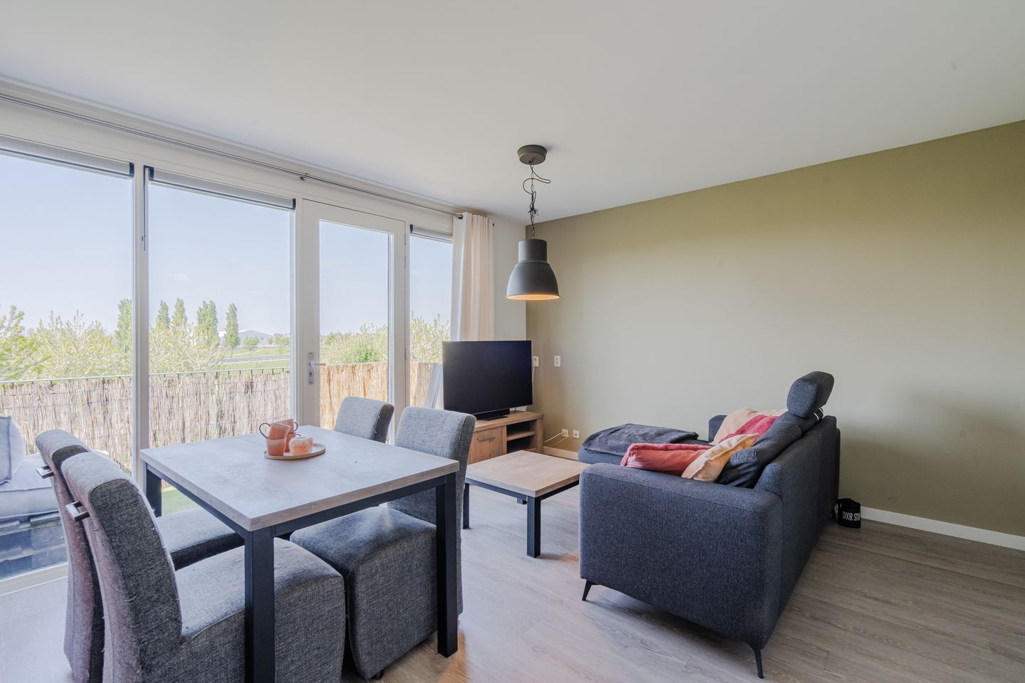 Foto 19 van Montreallaan 84