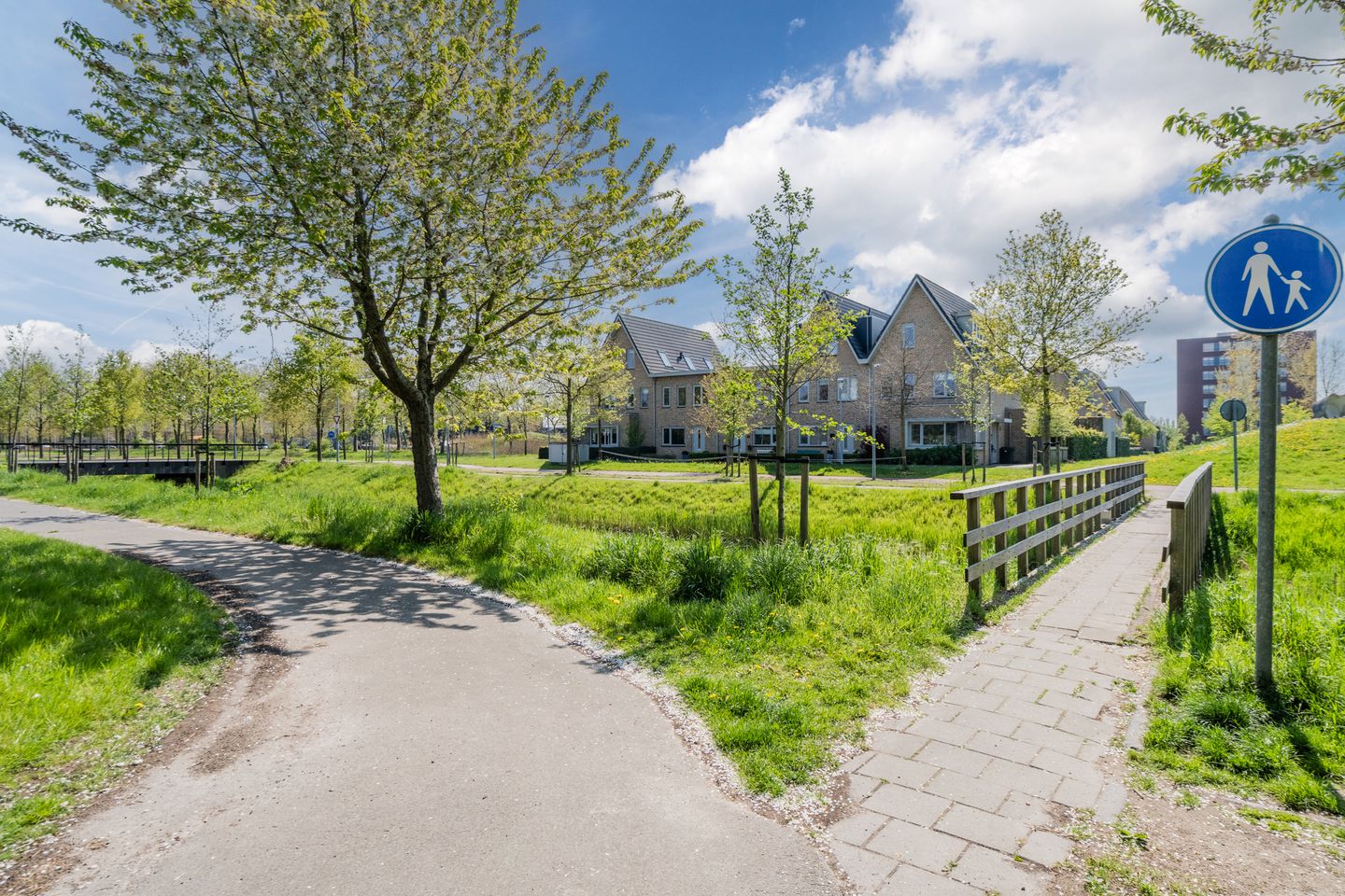 Foto 44 van Montreallaan 84