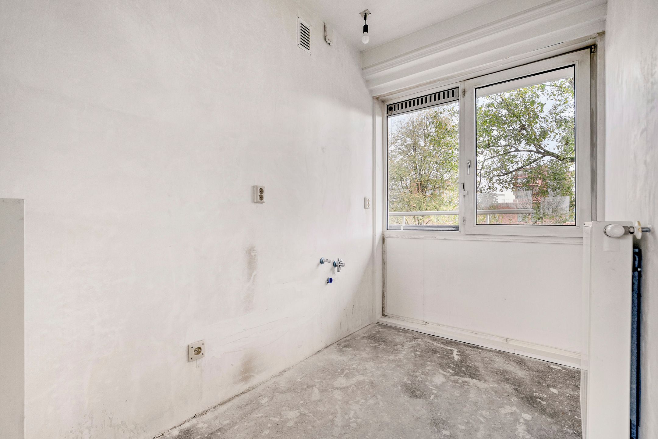 Photo 12 of Boutenburg 93