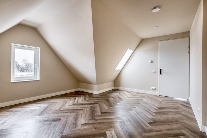 Foto 30 van Broekweg 10-D