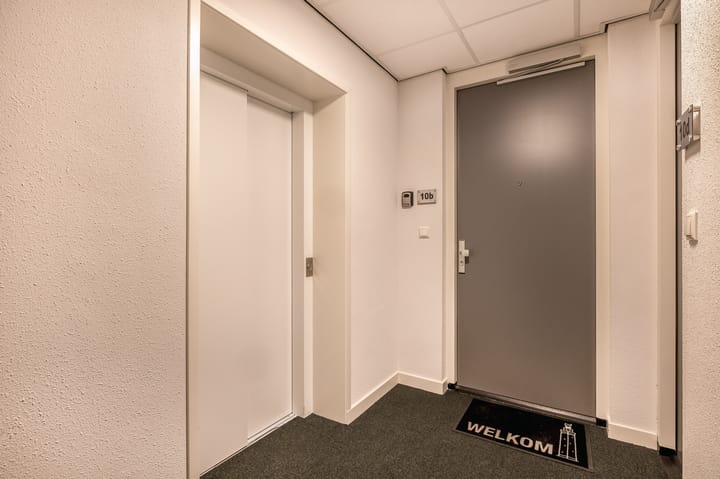 Foto 24 van Broekweg 10-D