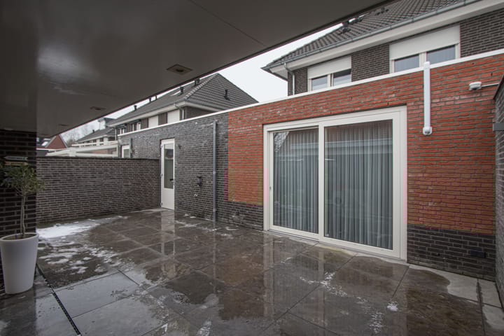 Foto 28 van Schrijnwerkerstraat 17