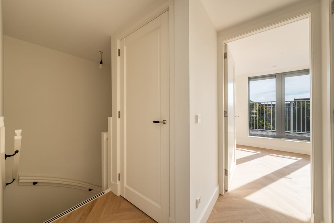 Foto 23 van Van Rensselaerstraat 29-3