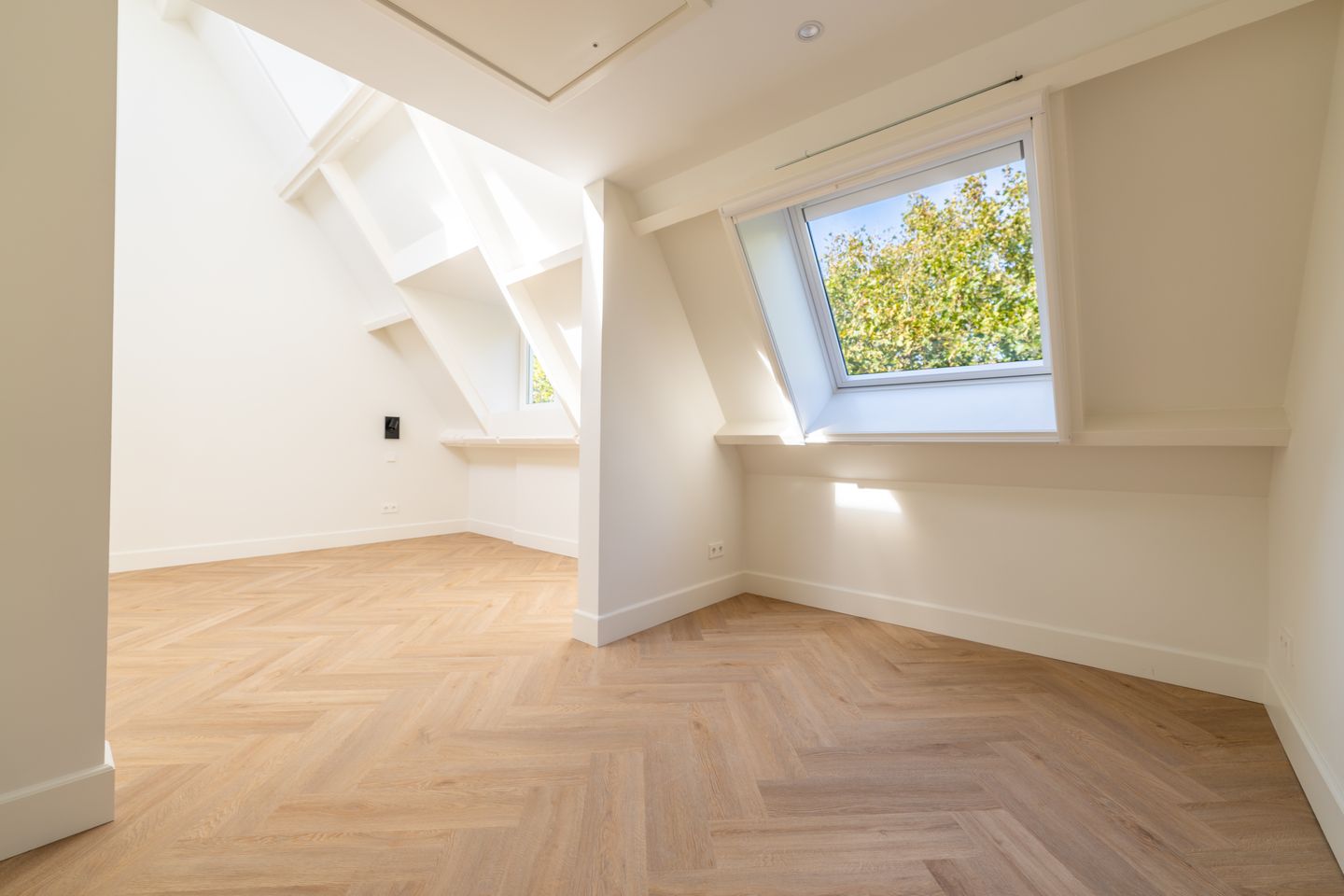 Photo 14 of Van Rensselaerstraat 31-3