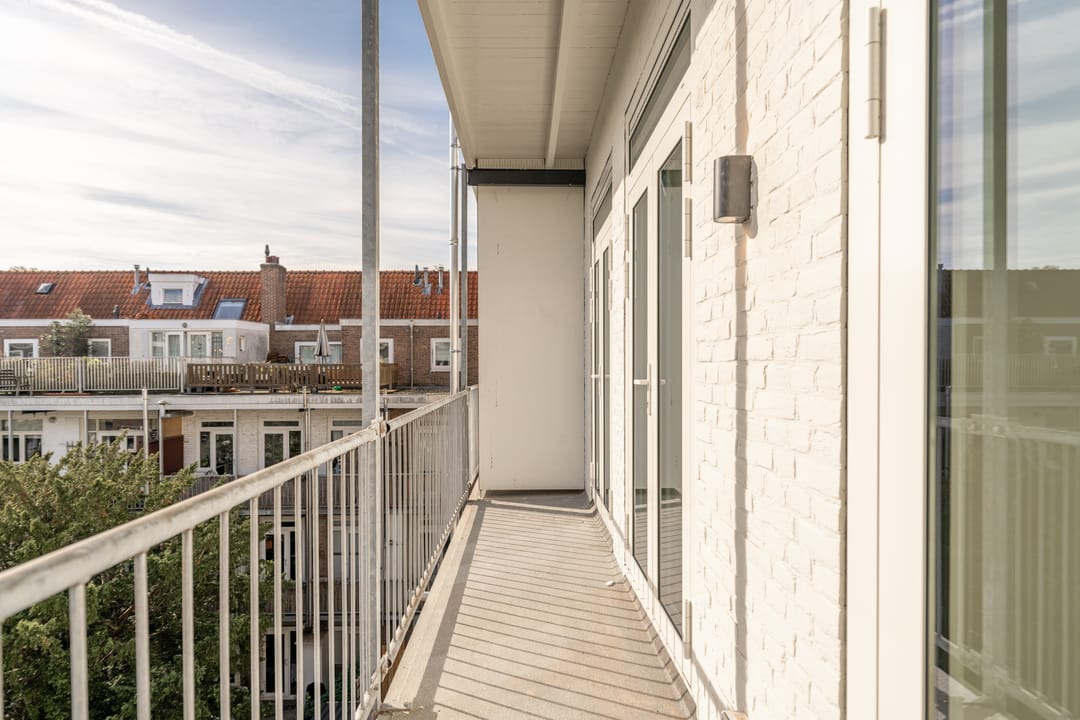 Photo 41 of Van Rensselaerstraat 31-3