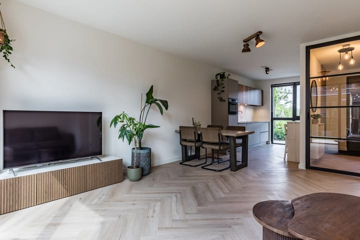 Foto 17 van Middenstip 4