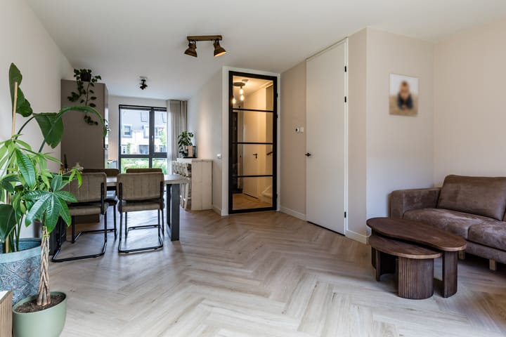 Foto 18 van Middenstip 4