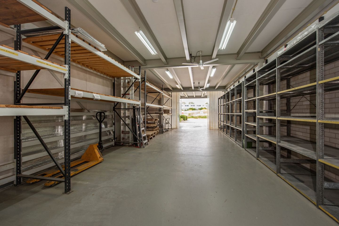 Bekijk foto 3 van Lagosweg 15