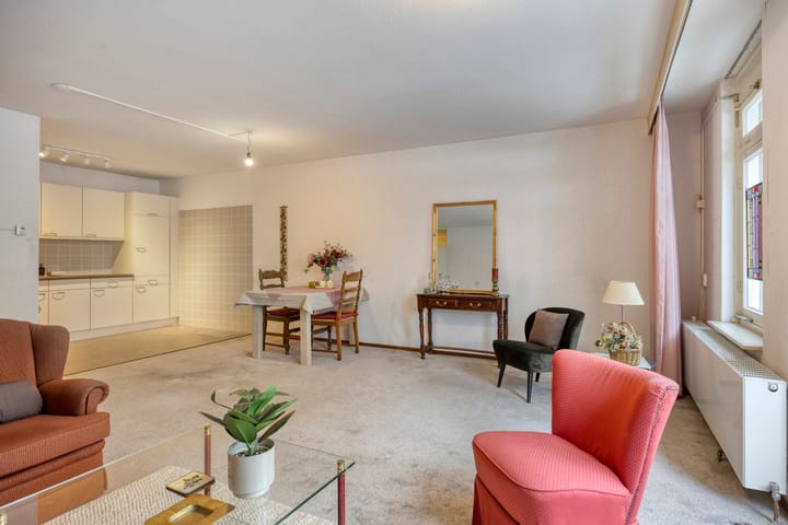 Foto 13 van Raadhuislaan 83