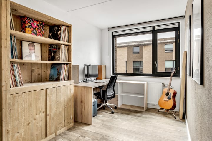 Foto 18 van Azorenweg 37