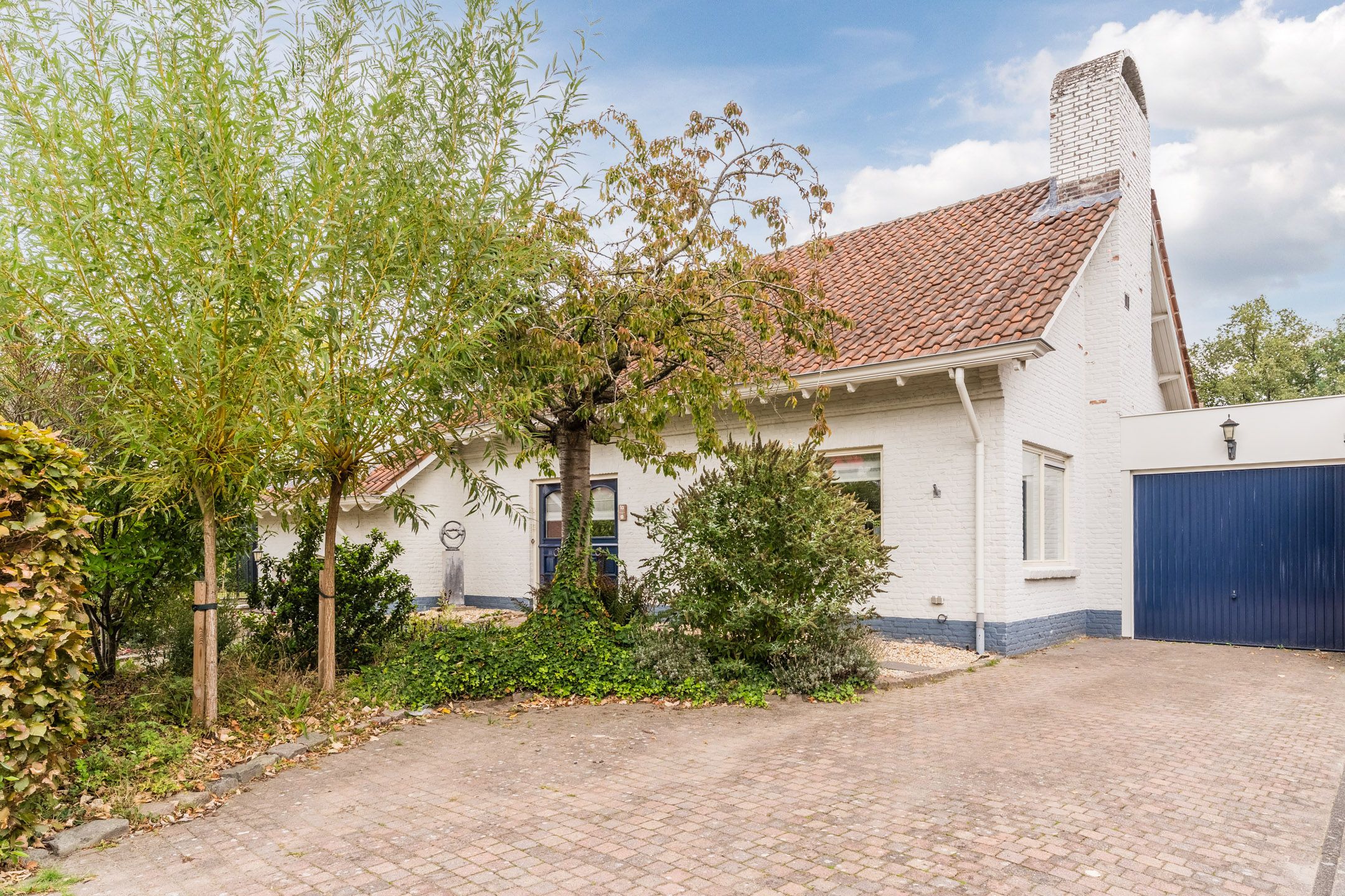 Buying a house in The Netherlands., Acacialaan 1-A