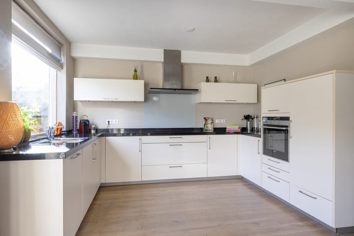 Foto 19 van Kernkampplantsoen 91