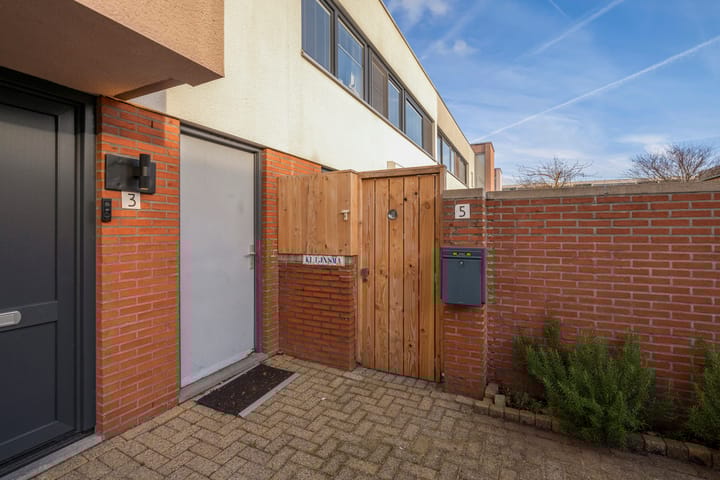 Foto 3 van John Coltranestraat 5