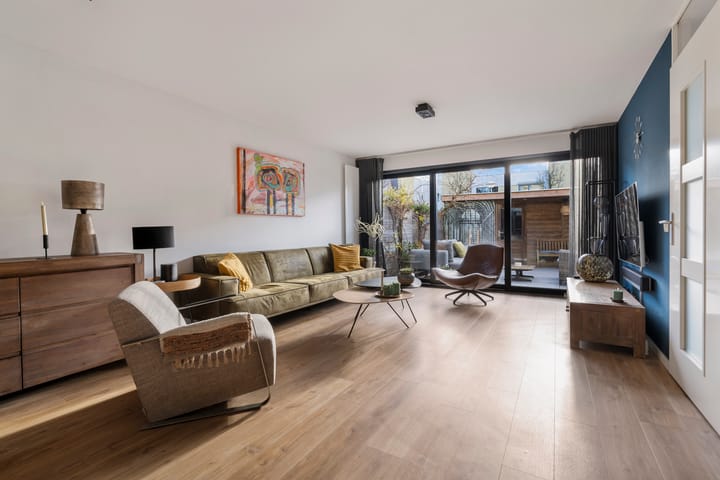 Foto 6 van John Coltranestraat 5