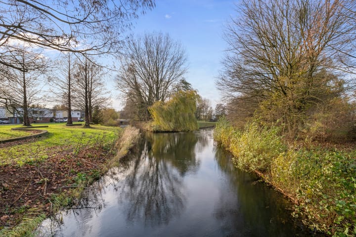 Foto 46 van John Coltranestraat 5