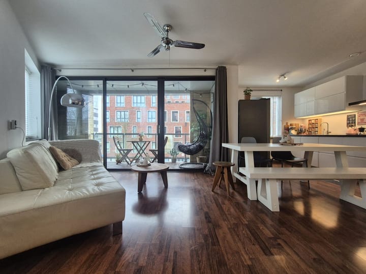 Photo 8 of Claus van Amsbergstraat 51