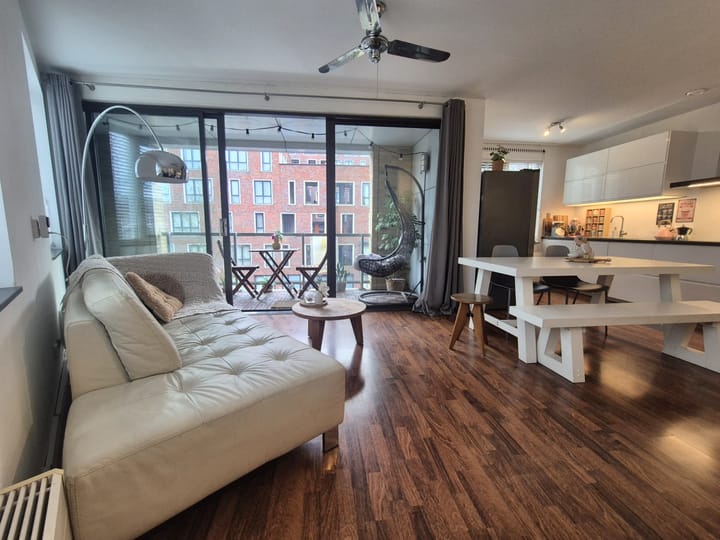 Photo 14 of Claus van Amsbergstraat 51