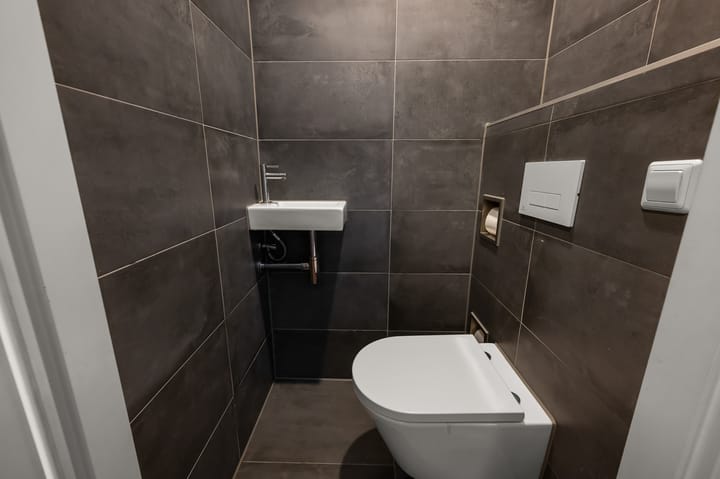 Photo 16 of Claus van Amsbergstraat 51