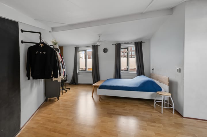 Photo 29 of Claus van Amsbergstraat 51