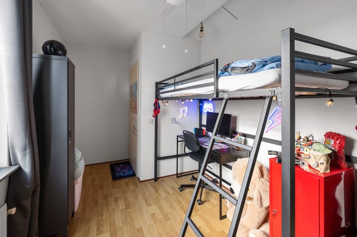 Photo 24 of Claus van Amsbergstraat 51