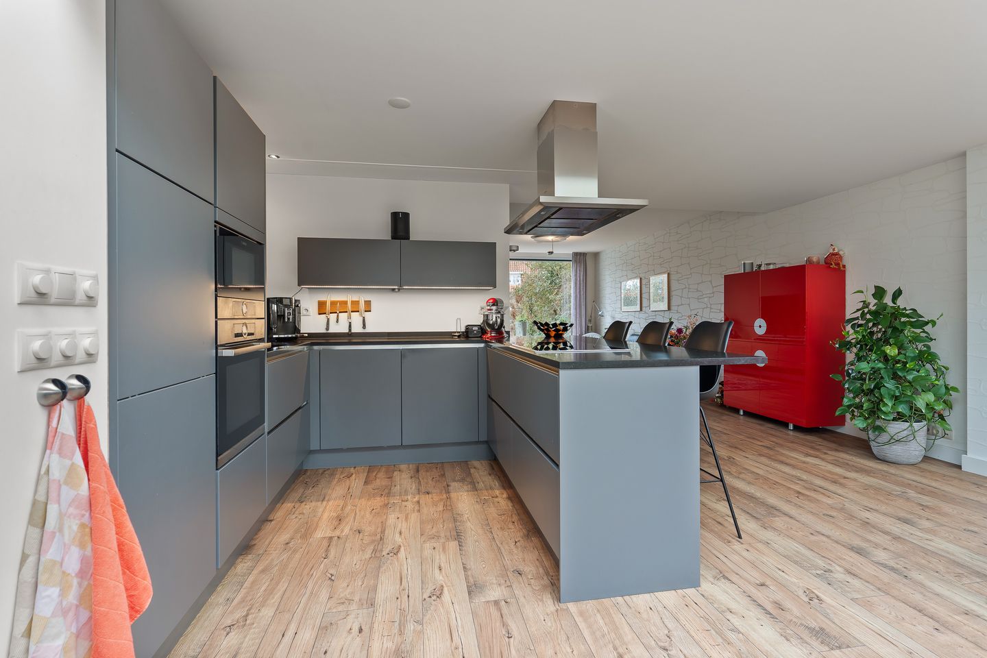 Foto 14 van van Peltlaan 248