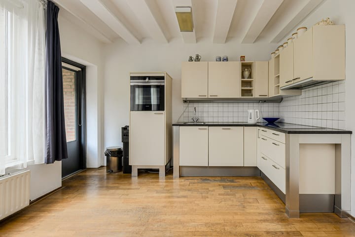 Foto 14 van Spank 50