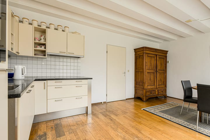 Foto 16 van Spank 50