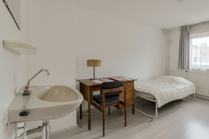 Foto 21 van Spank 50