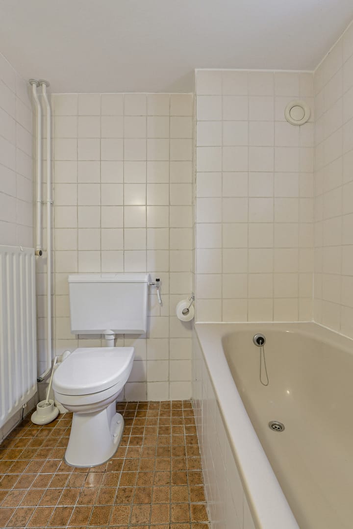 Foto 25 van Spank 50