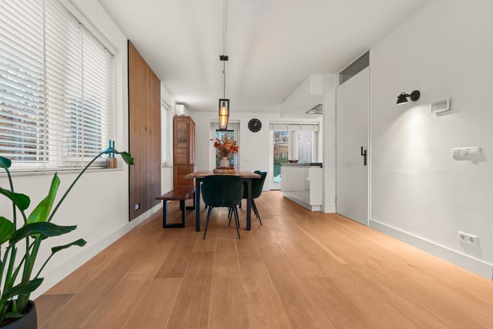 Photo 7 of Frankentaler 23