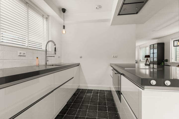 Photo 11 of Frankentaler 23