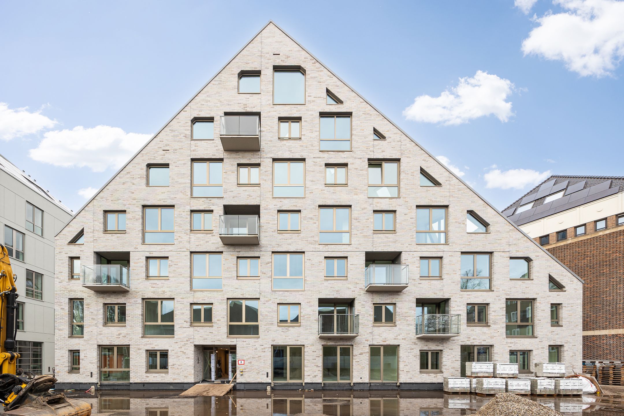 Buying a house in The Netherlands., Deken van Somerenstraat 148