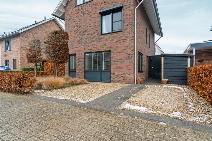 Photo 54 of Frankentaler 23