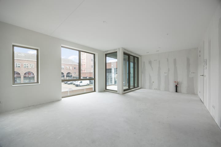 Photo 2 of Deken van Somerenstraat 156