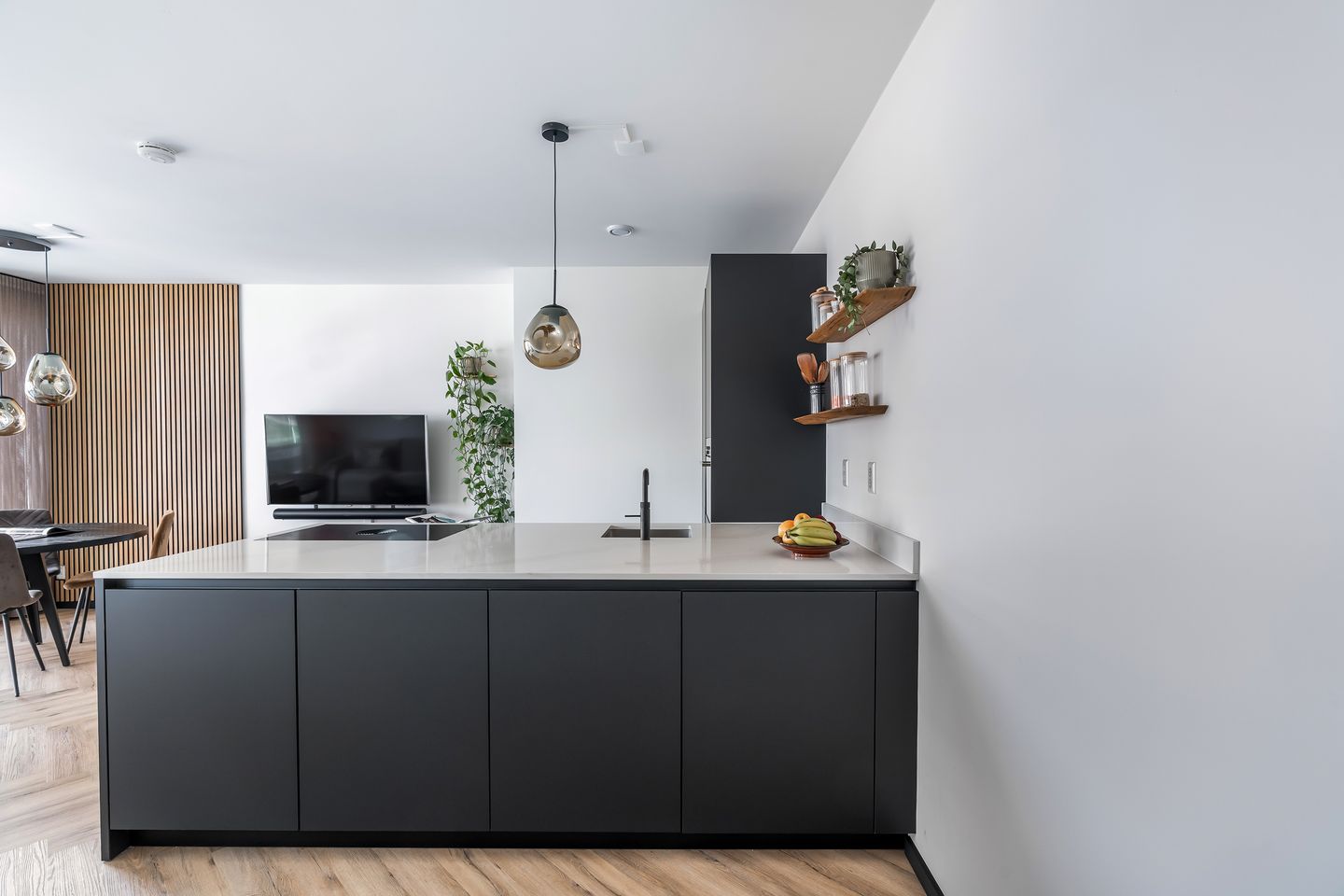 Foto 14 van Baan 46-G