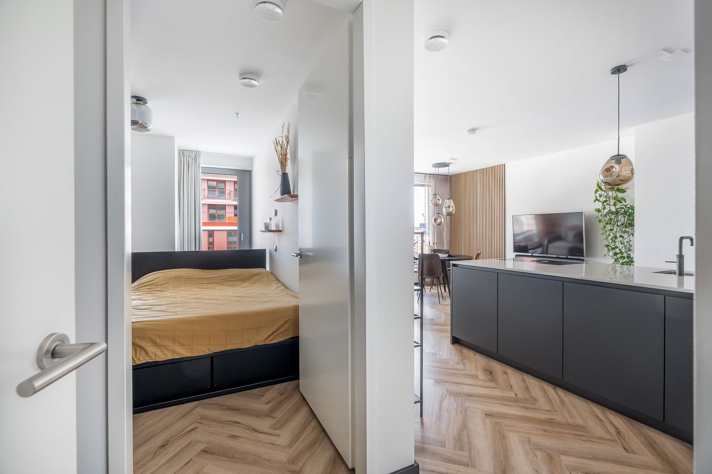 Foto 19 van Baan 46-G