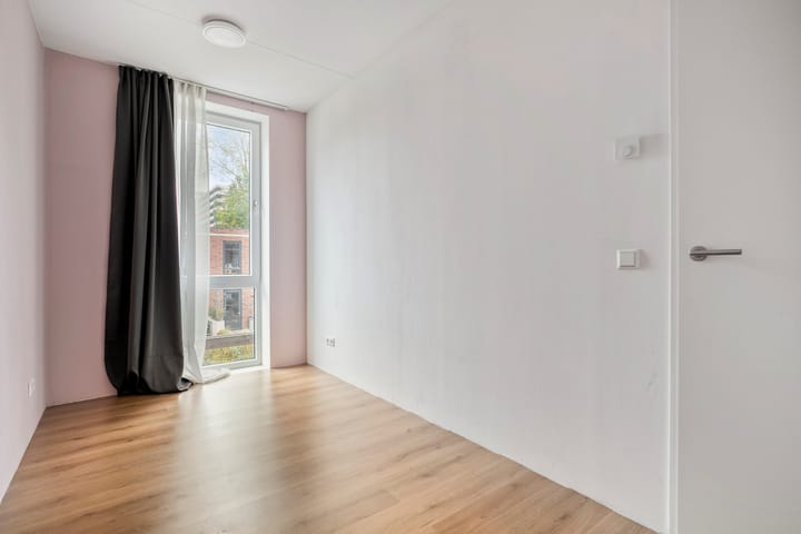 Foto 11 van Dina Sansonpad 15